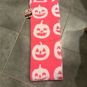 Novogratz 50x70 Pink Pumpkin Patterned Throw Blanket